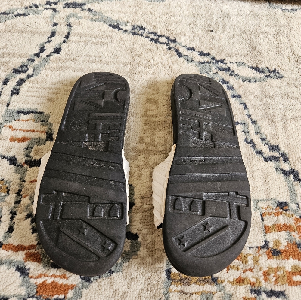 Adidas Slide Sandals - Black and White - Picture 3 of 3